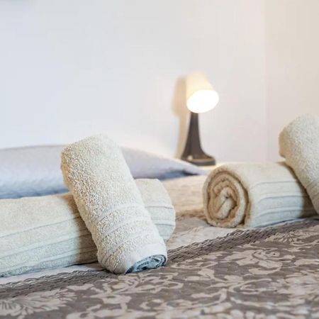 Blife Moustachya Private Rooms Faro Exterior photo